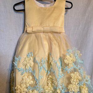 DRESS Pretty HOLIDAY OR WEDDING DRESSES NEW